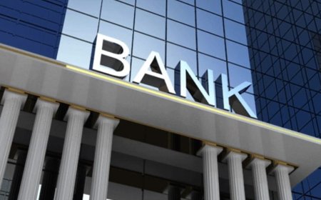 Was bedeutet es, von einer Bank zu träumen? Deutungen zu Geld, Erinnerung und Veränderung